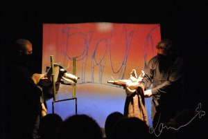 Au-delà de la ligne